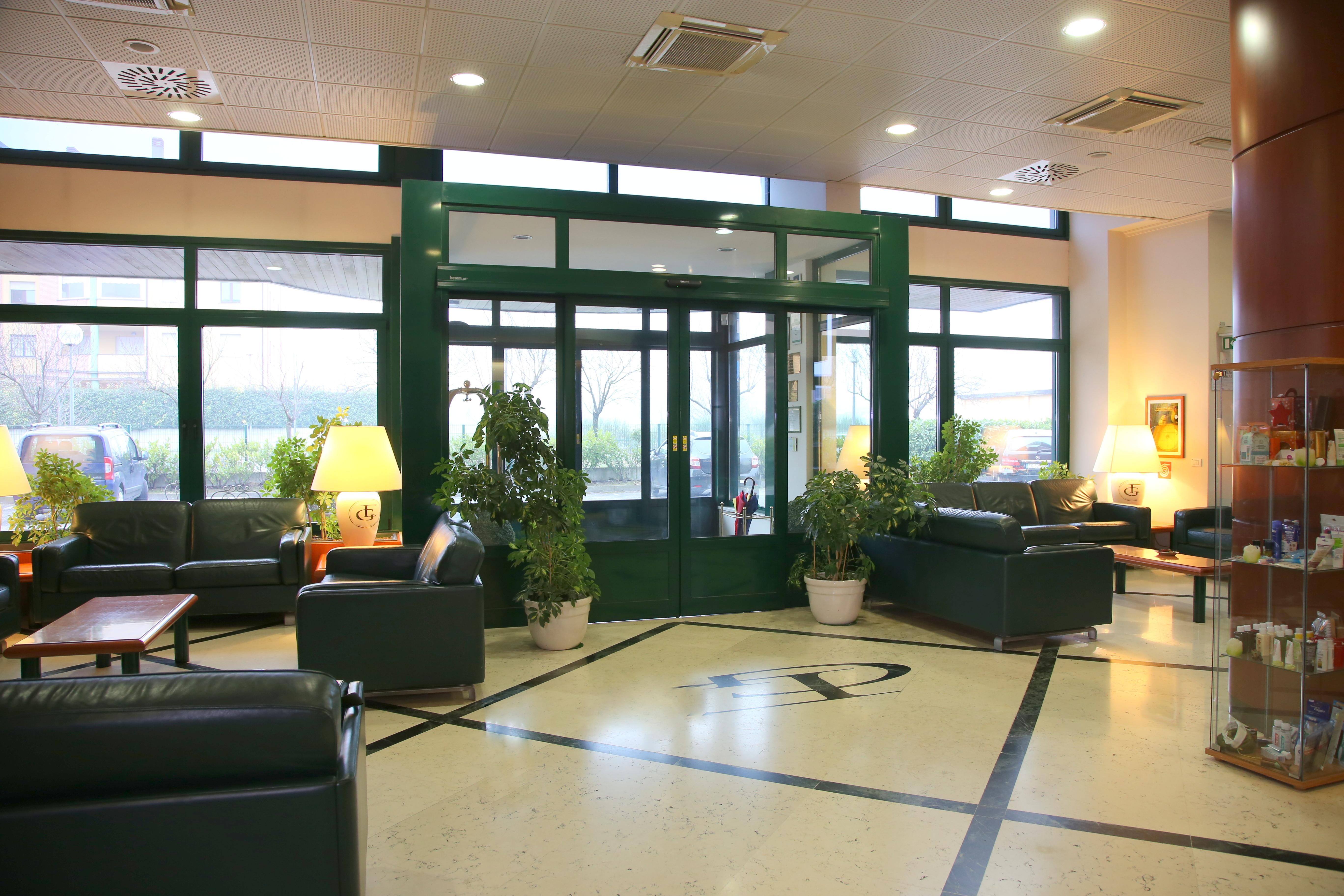 Phi Hotel Emilia Ozzano dell'Emilia Exterior photo